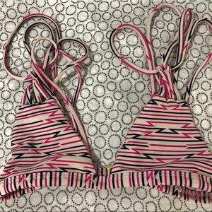 Toripraver bikini top